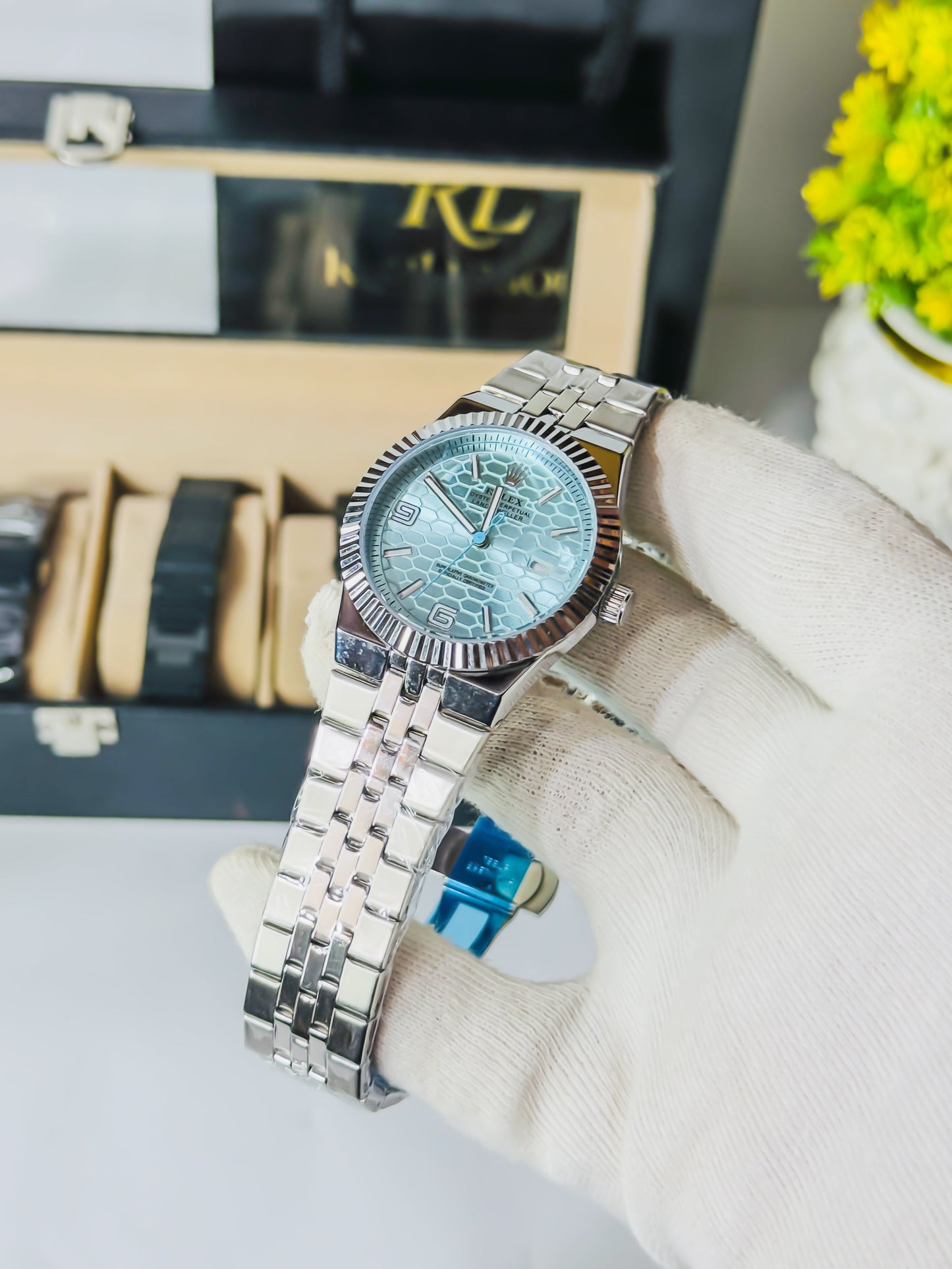 Land Dweller - Premium Silver & Tiffany Dial Edition