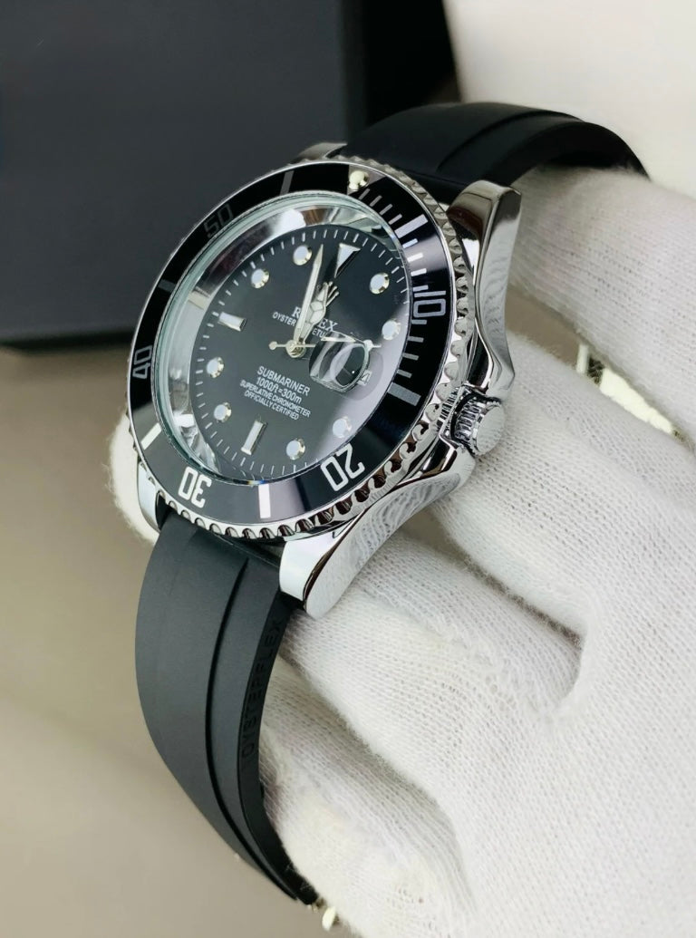 Submariner -Master  Black & Silver Edition
