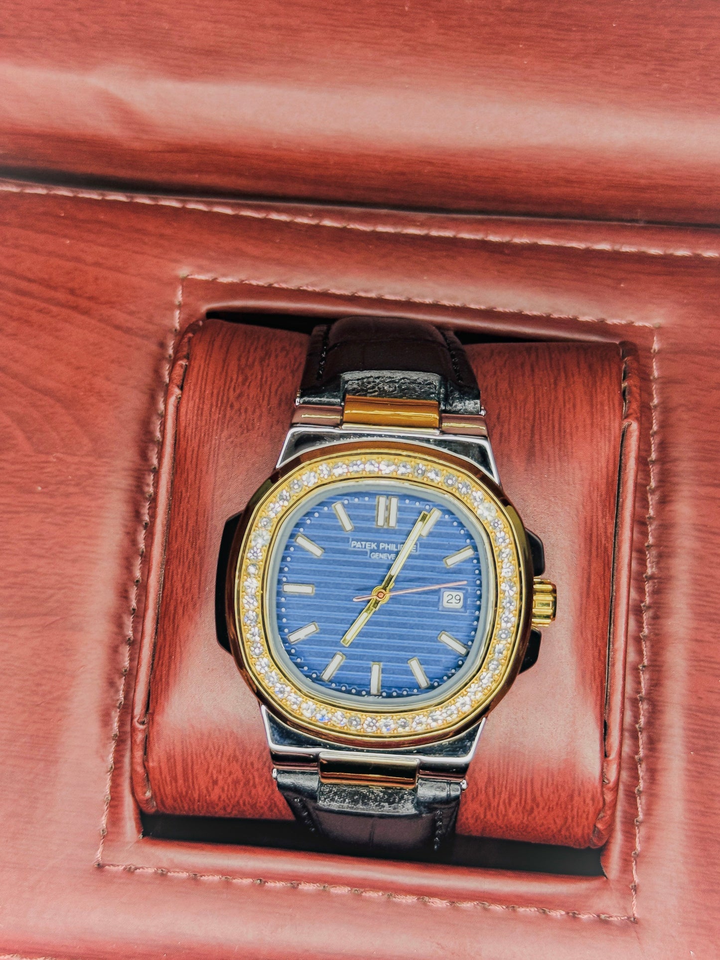 PP Leather Edition - Diamond Bezel