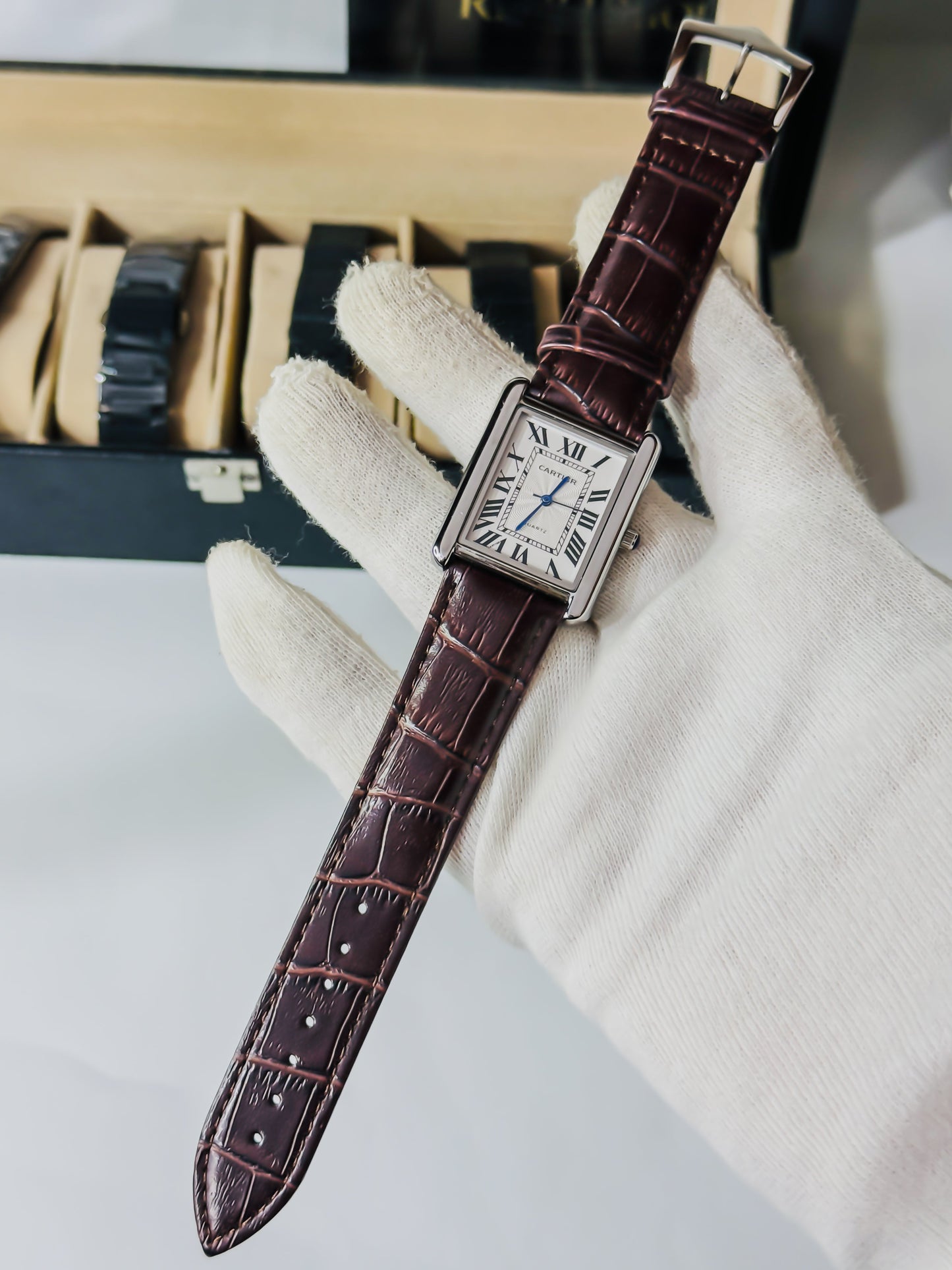 Old Money Tank - Silver Leather Edition