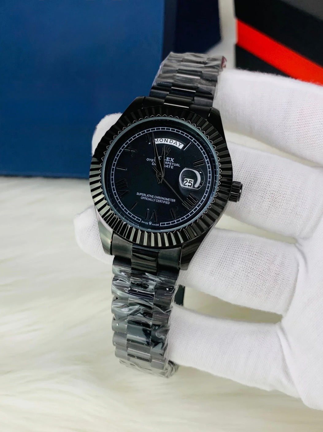 Royale Day&Date - Black Edition