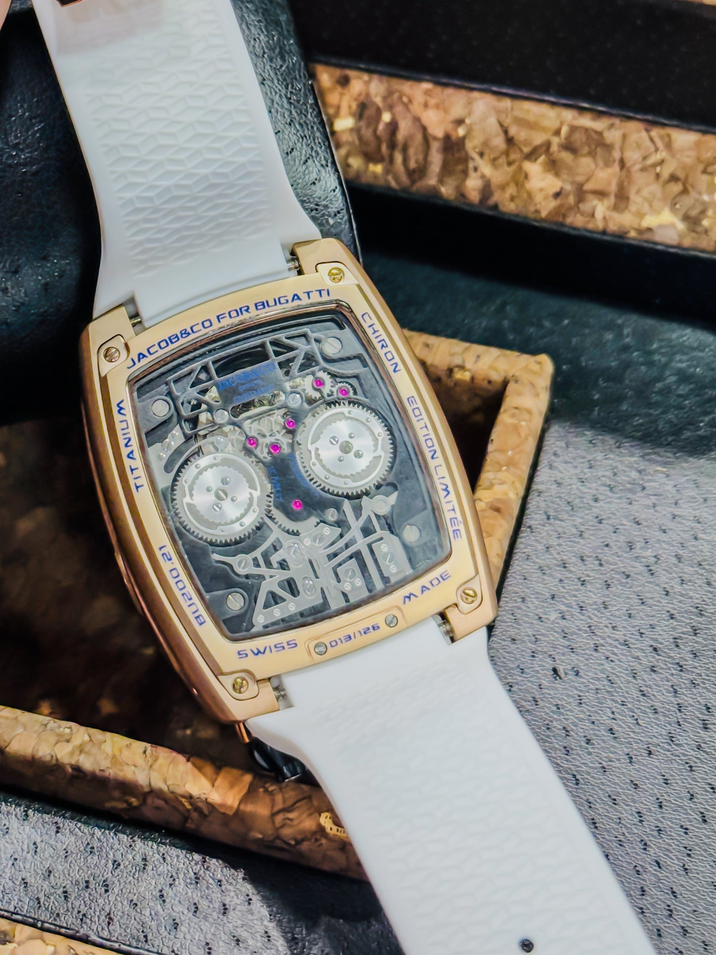 J&Co Bugatti Chiron Skeleton - White Master Edition