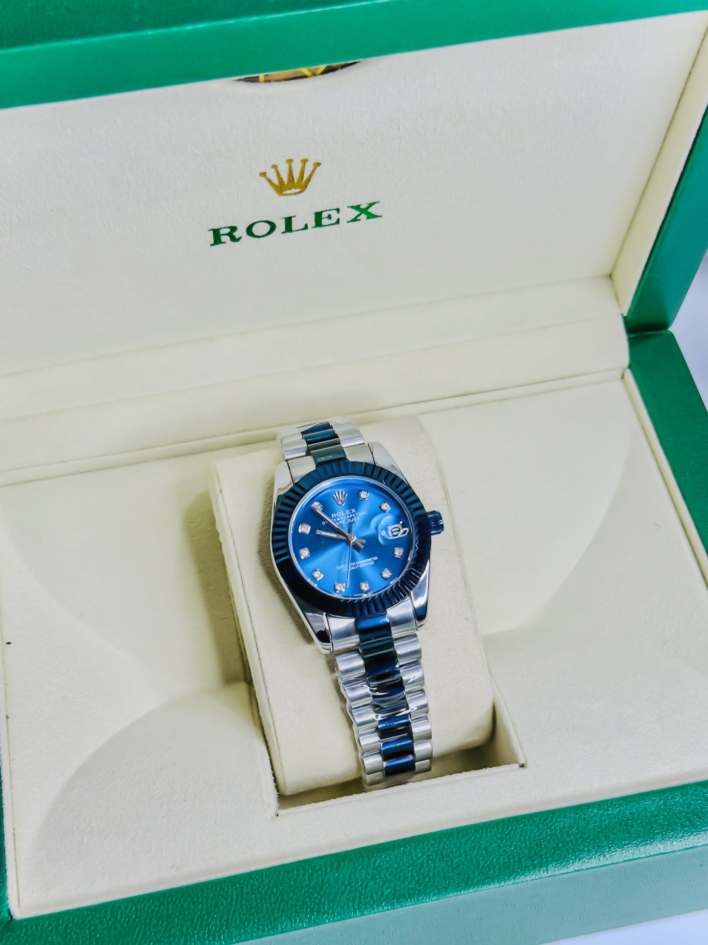 Royale Date Just - Dual Female Diamond Edition