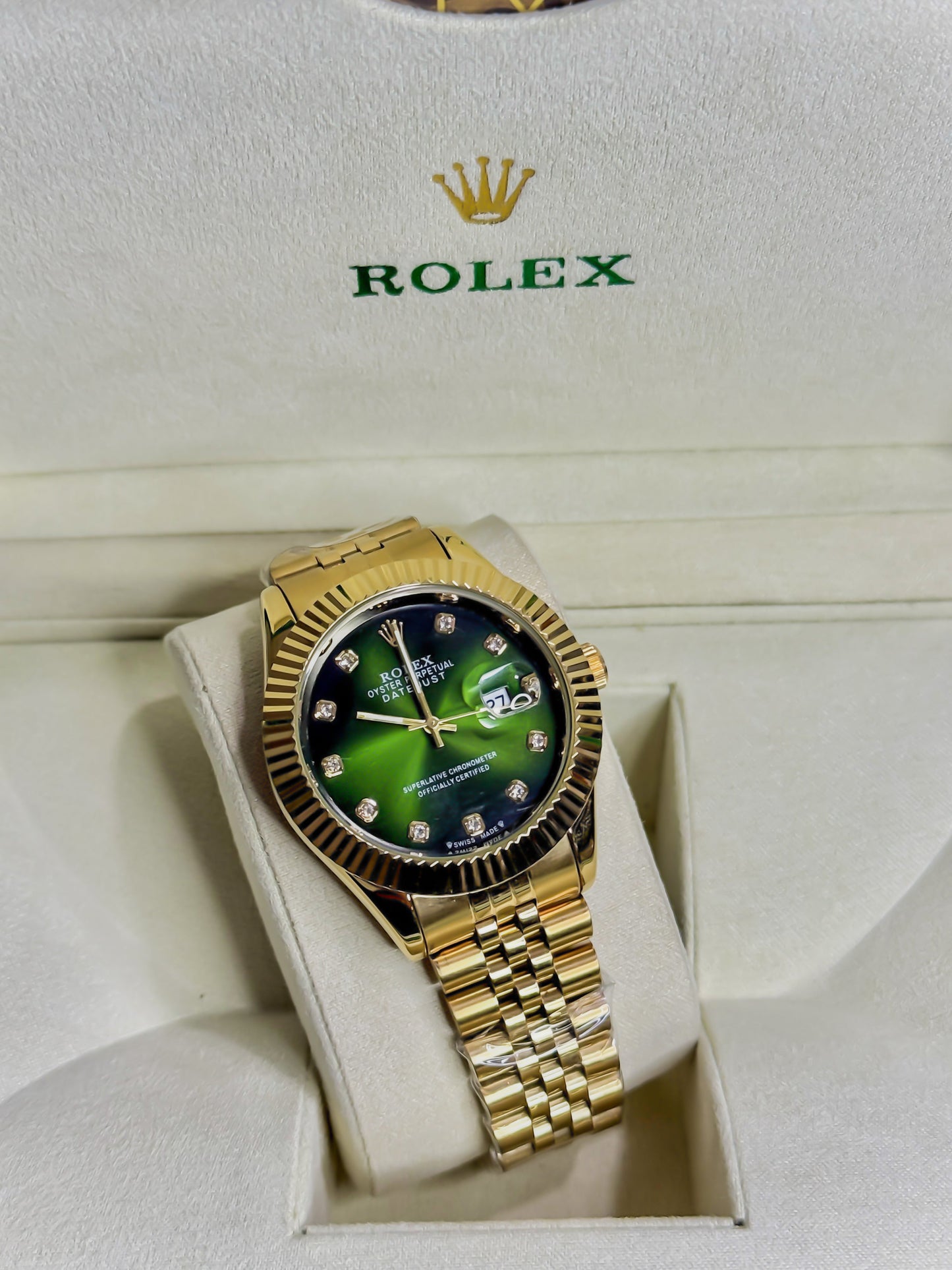 Royale Date Just Golden - Green Dial Edition