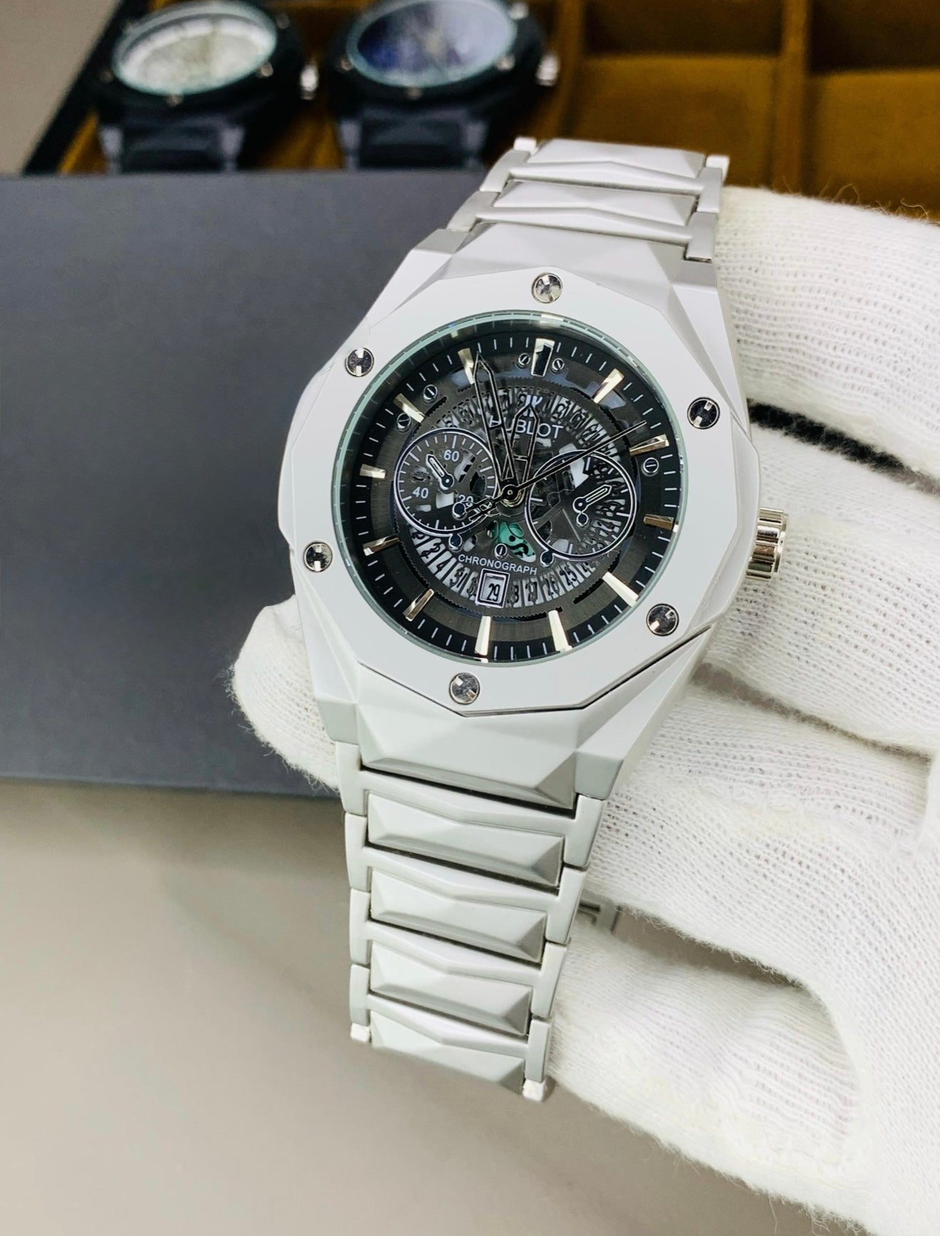 Diamond Cut Spider Black Dial Silver Edition